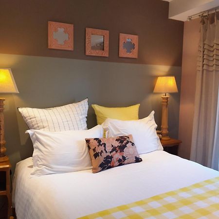 Hotel La Demeure Guingamp Esterno foto
